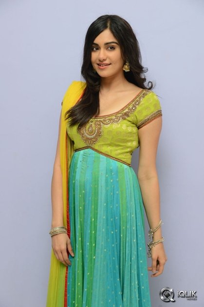 Adah-Sharma-at-Garam-Movie-Release-Date-Press-Meet